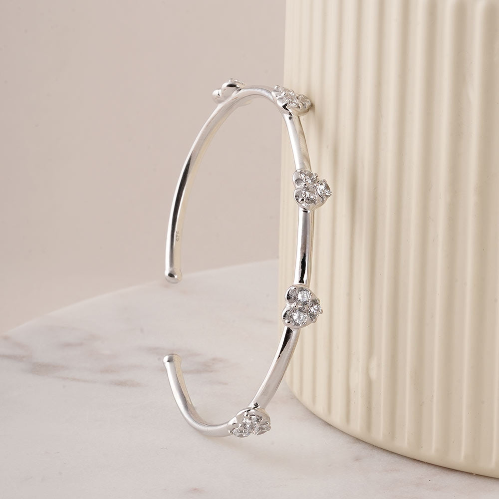 Pulse of Love 
Adjustable Bracelet