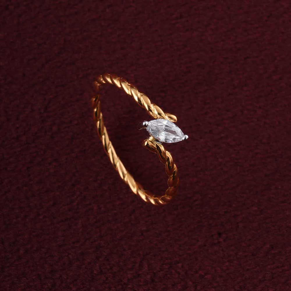 Sparkling Festival Ring | 18K Gold Vermeil Plated