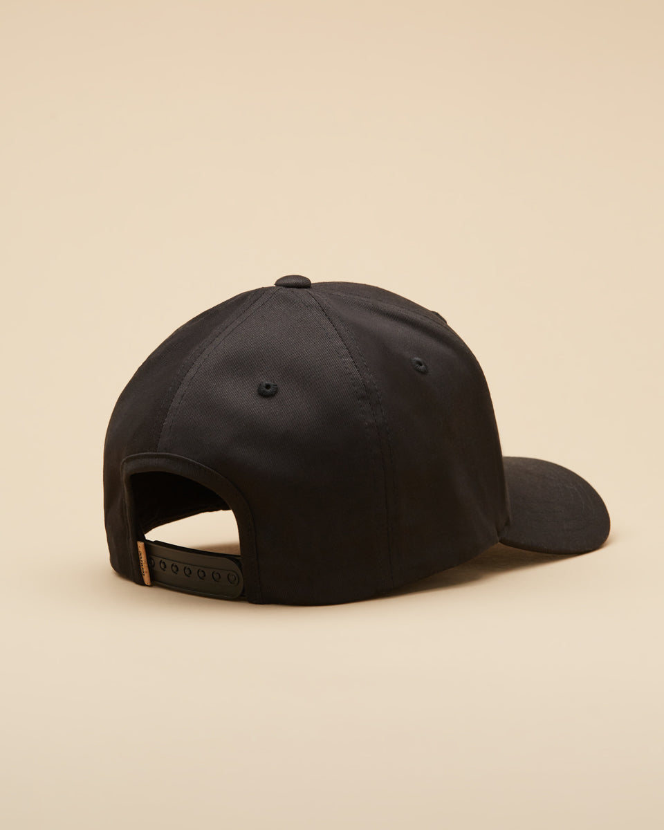 Peru Embroidered Llama Elevation Hat