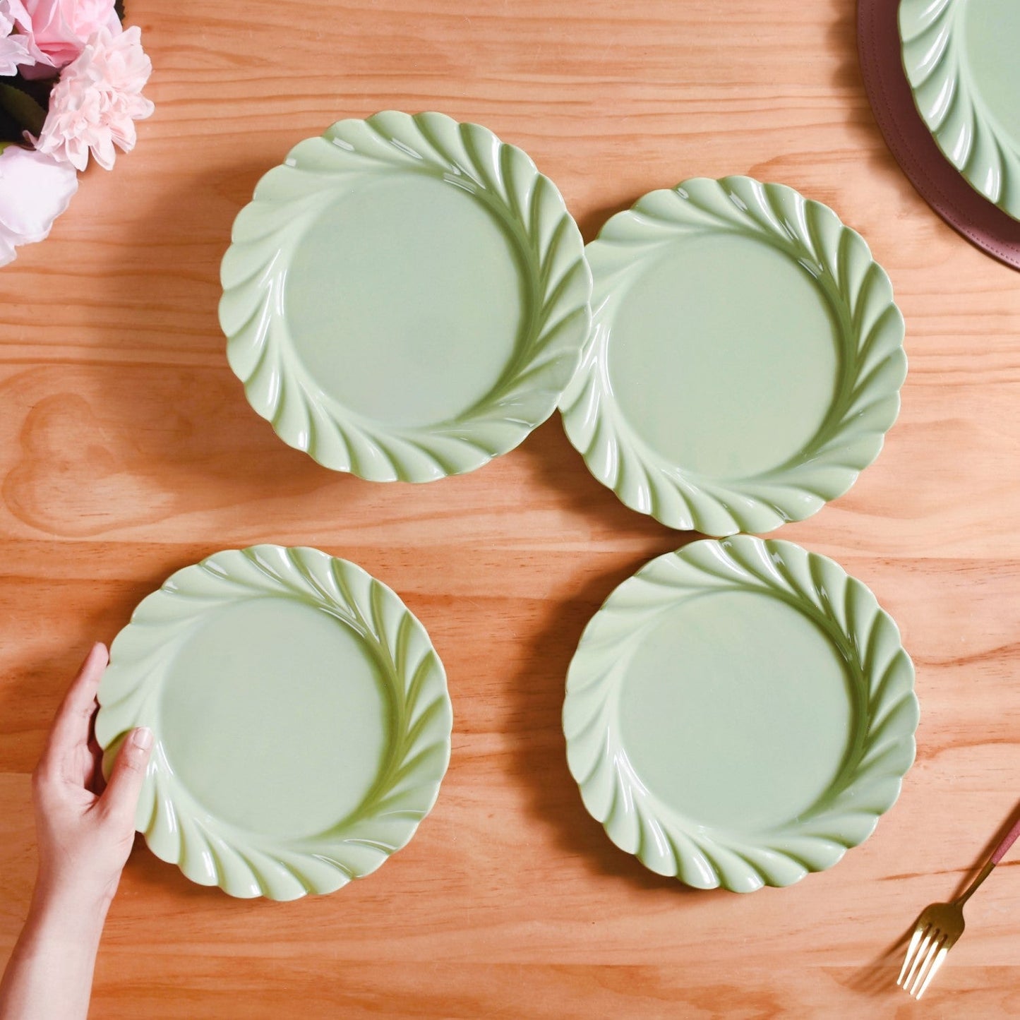 Green Snack Plates Set Of 4 Lao Luxury 9 Inch