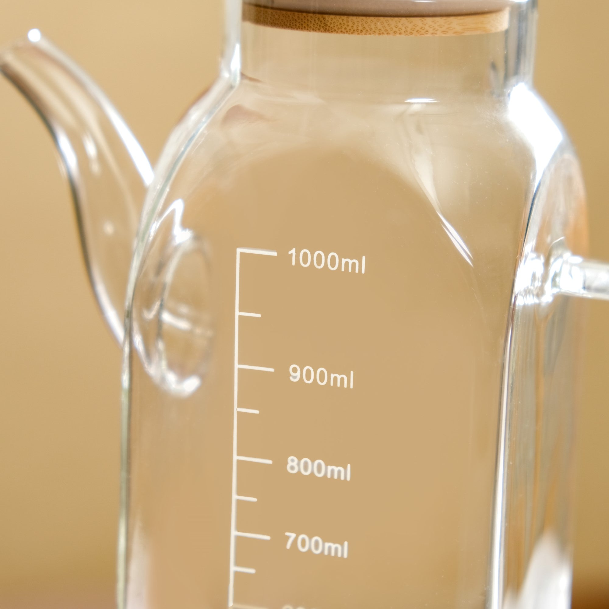 Premium Borosilicate Glass Oil Pot with Bamboo Lid 1000ml