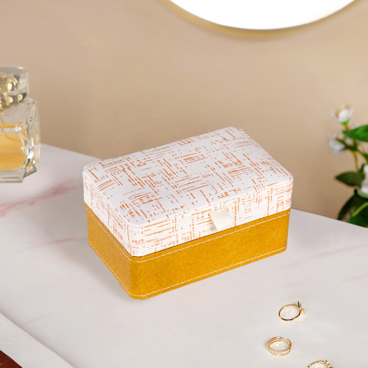 Quadrata Pattern Portable Jewellery Box With Mirror