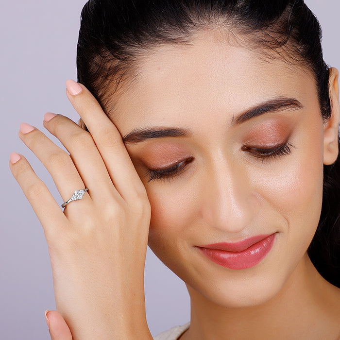 Silver Evening Glamour Ring