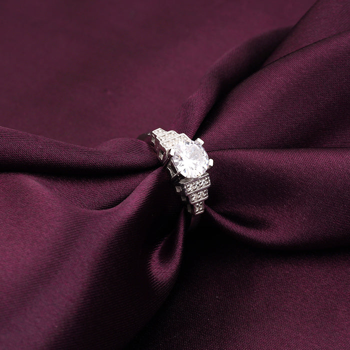 Silver Evening Glamour Ring