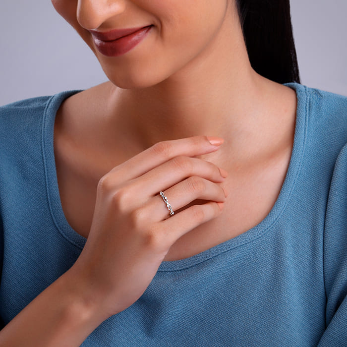 Silver Wreath Ring