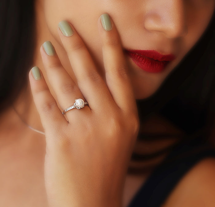 Silver Pearl Flower Ring
