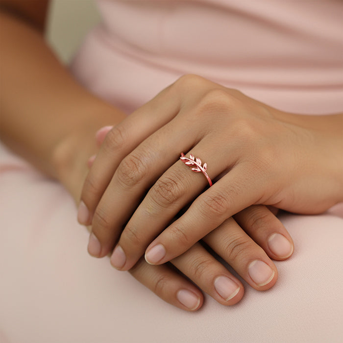 Rose Gold Happy Leaf Ring