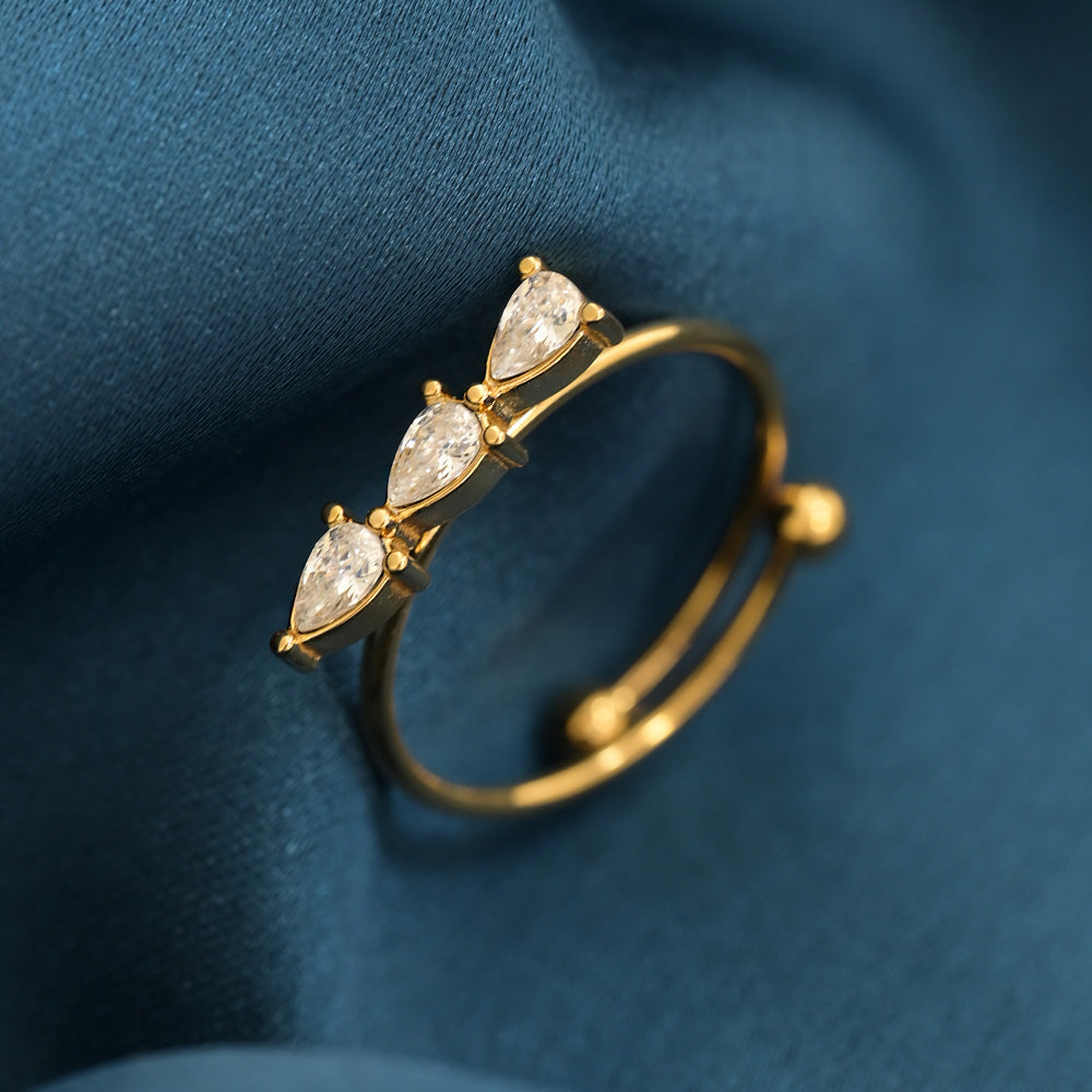 Triple Droplet Ring