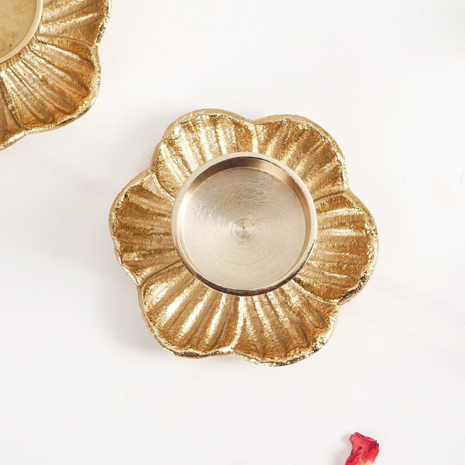 Radiant Bloom Aluminium Tealight Holder Set Of 2 In Festive Gift Box