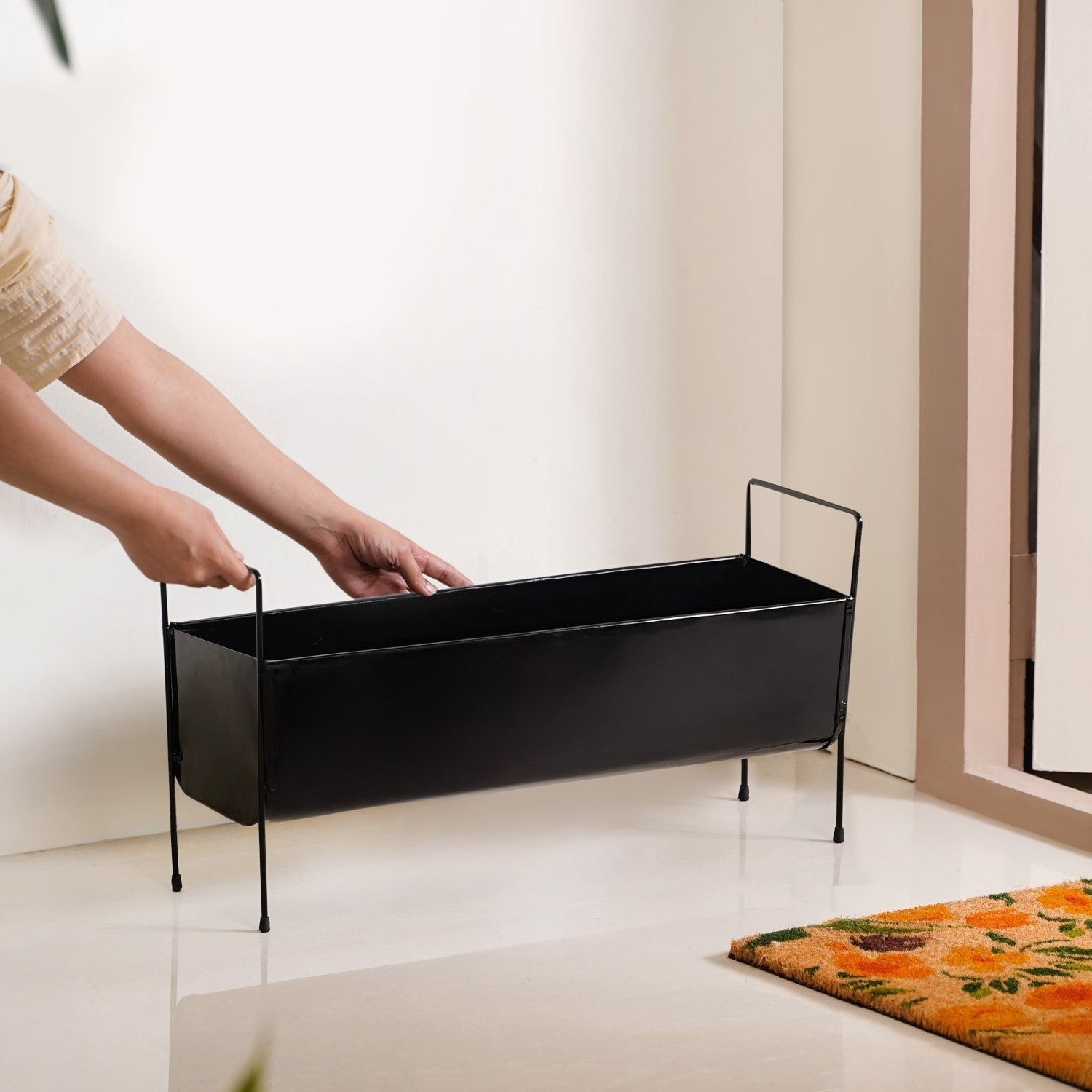 Raised Iron Trough Planter With Handle Black