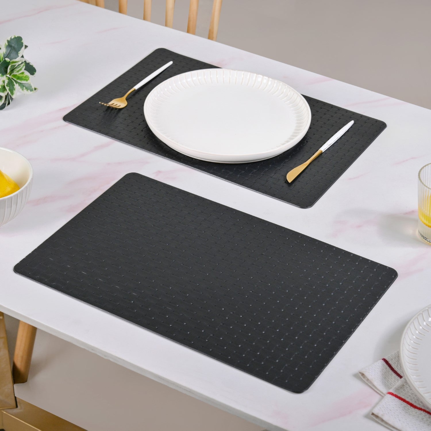 Raven Black Weave Placemat Set Of 6