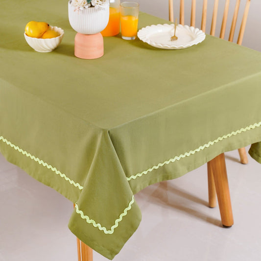 Isabelle Rick Rack Green 6 Seater Cotton Table Cloth 217x163cm