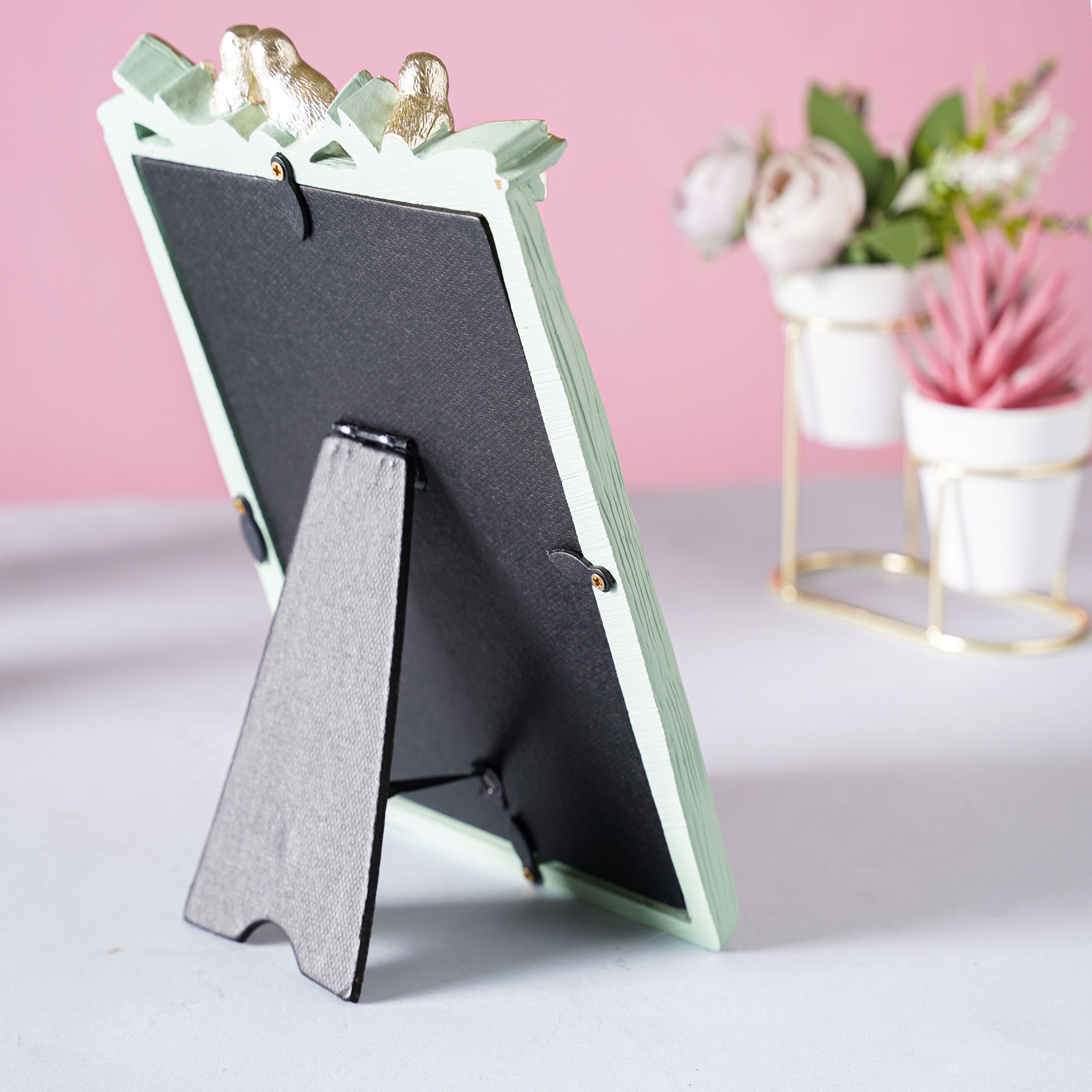 Nest Photo Frame