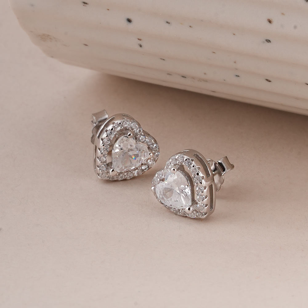 Elegant Heart-Shaped 925 Sterling Silver Stud Earrings