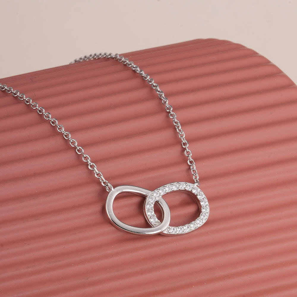 Minimalist Linked Circles 925 Sterling Silver Necklace