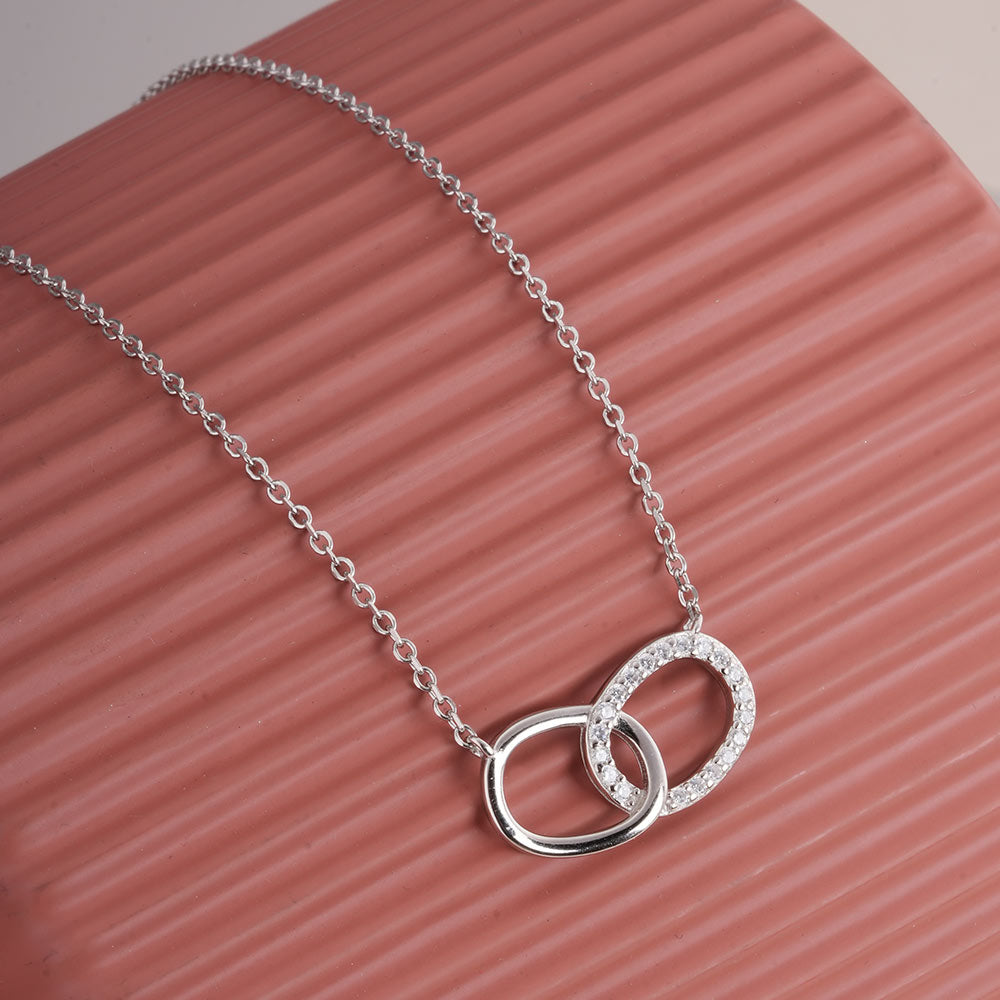 Minimalist Linked Circles 925 Sterling Silver Necklace