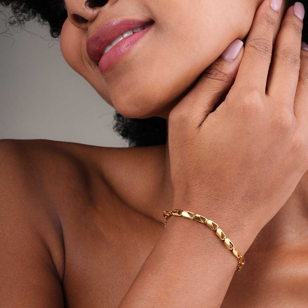 Elongated Chain Bracelet