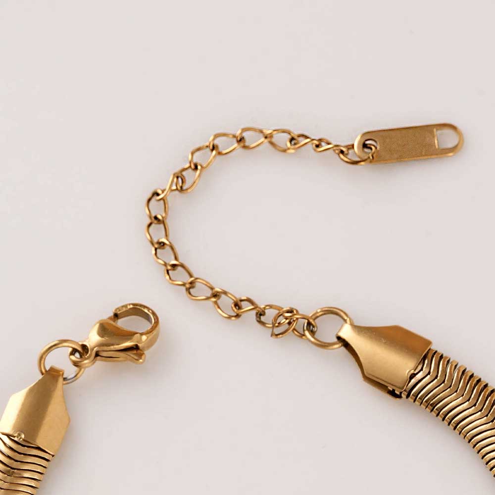 Eterna Luxe Bracelet