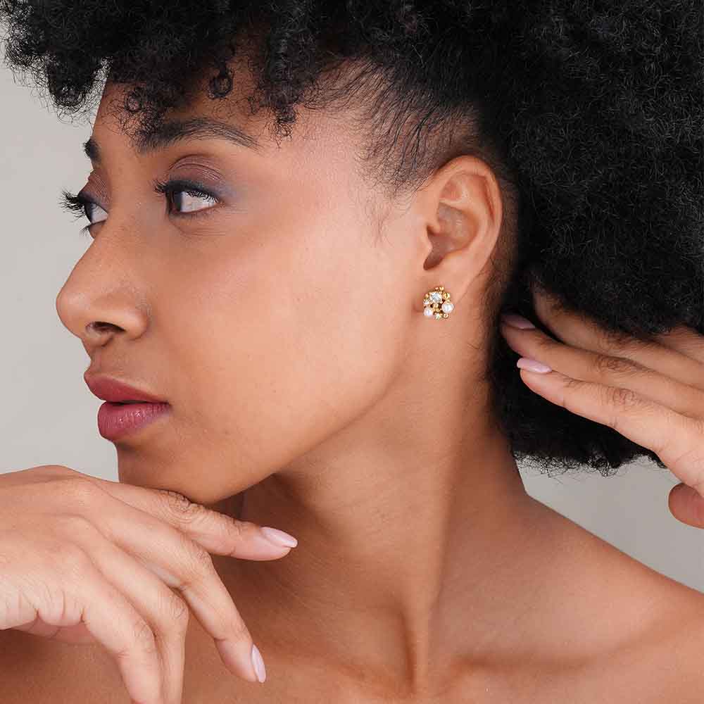 Vintage Style Pearl and Crystal Studs