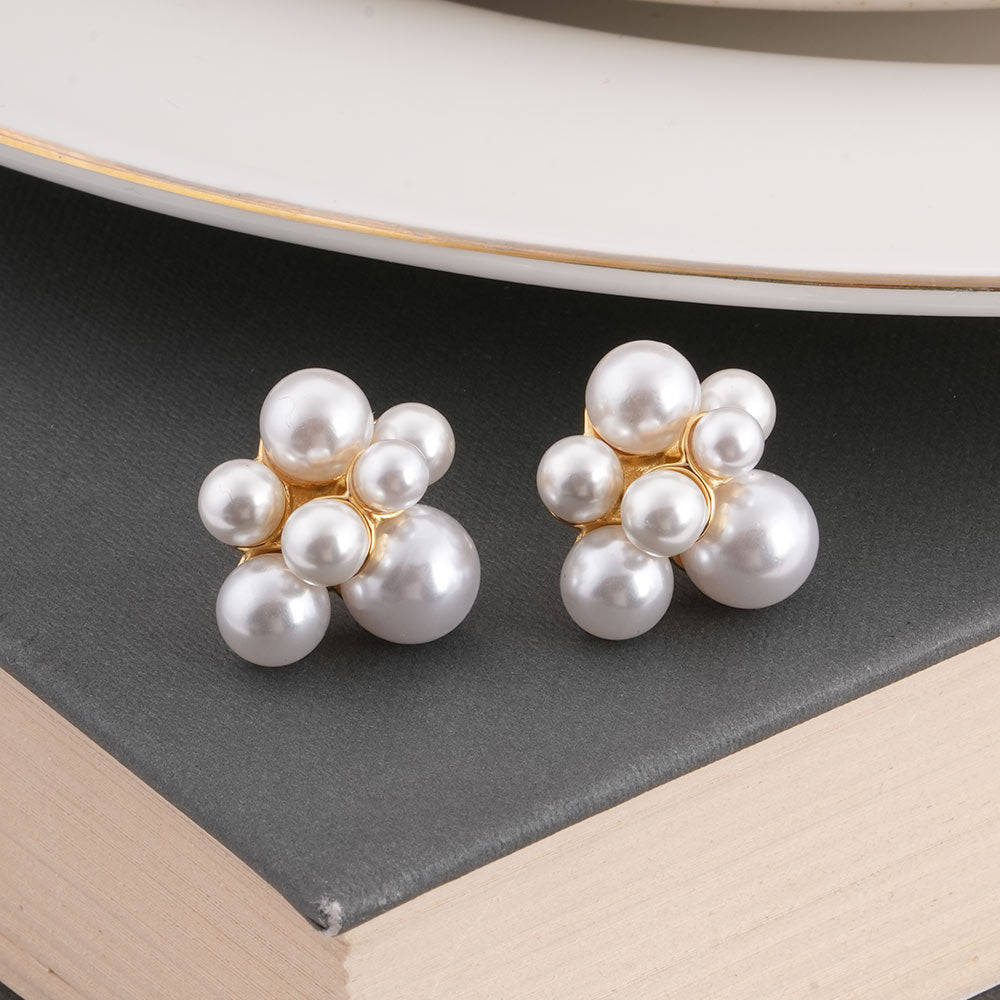 Pearl Cluster Stud Earrings