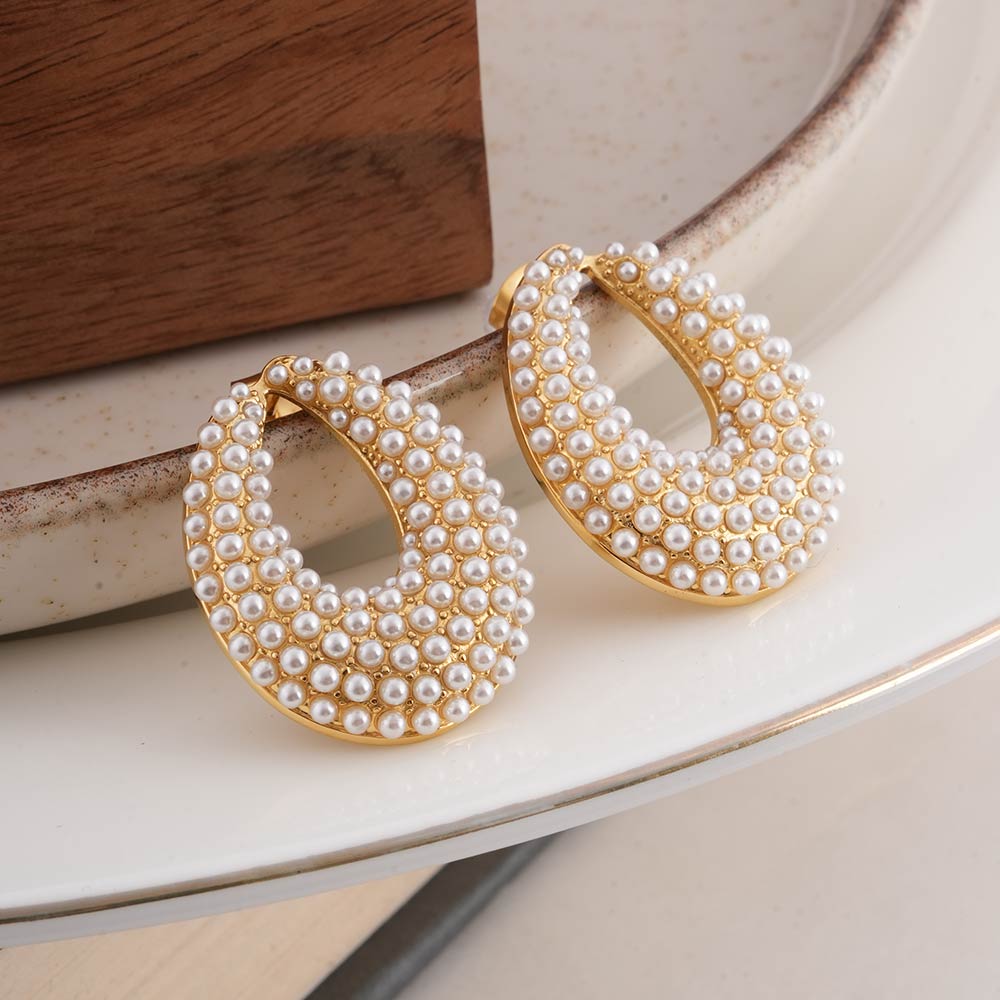 Pearl Oval Drop Earrings