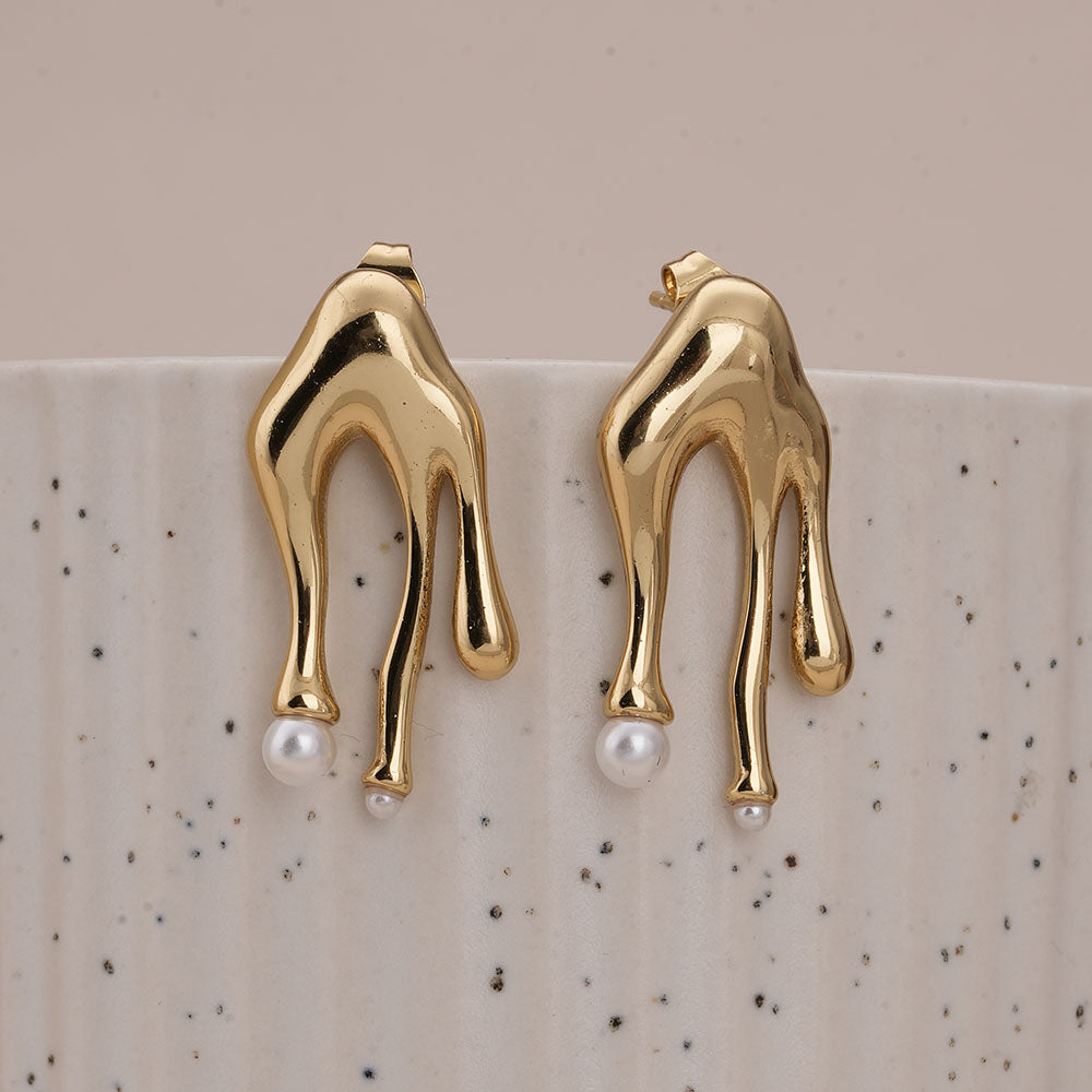 Golden Drip Pearl Earrings