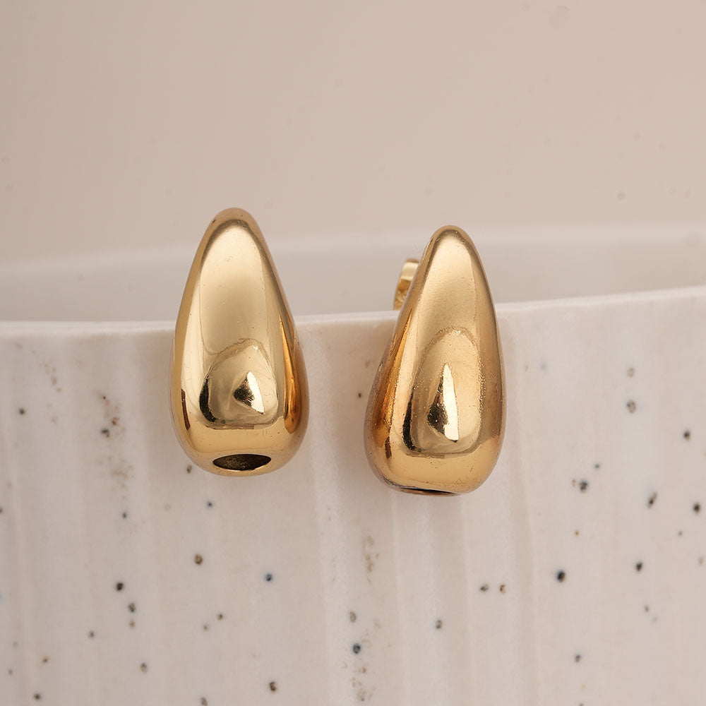 Gilded Dewdrop Earrings