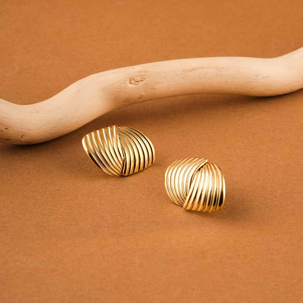 Alice Swirl Fan Earrings