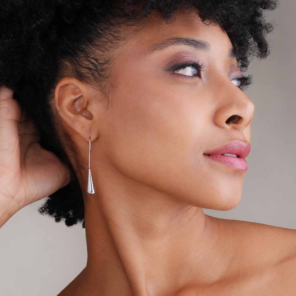 Vatsurica Drop Earrings