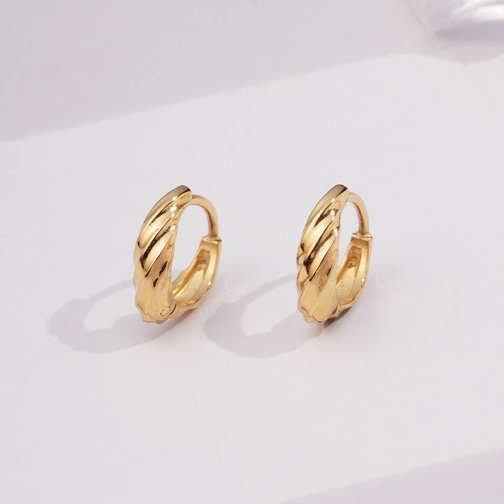 Twirla Luxe Hoops