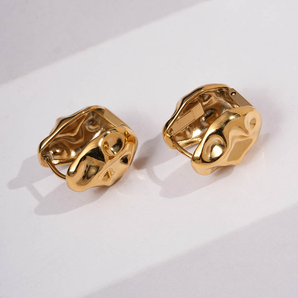 Auric Flow Studs