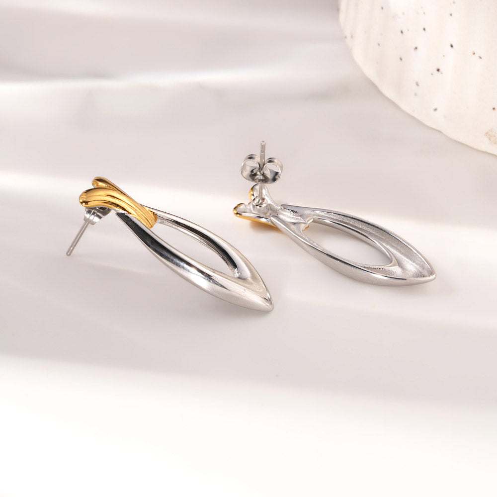 Sharp Leaf Drop Earrings