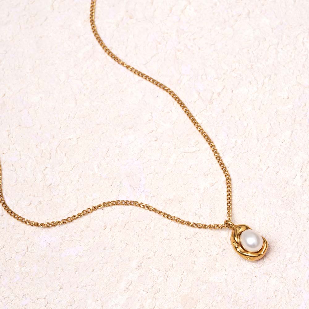 Golden Orb Pearl Necklace
