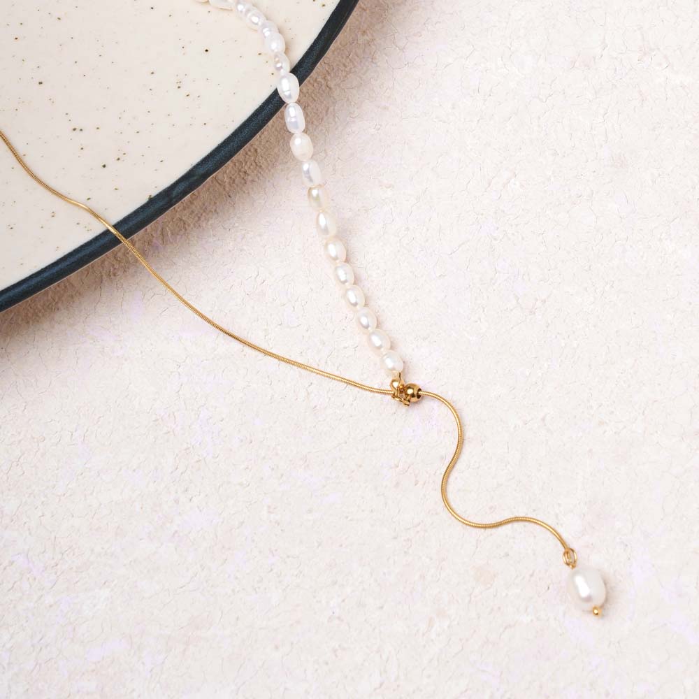 Luxe Pearl Lariat Necklace