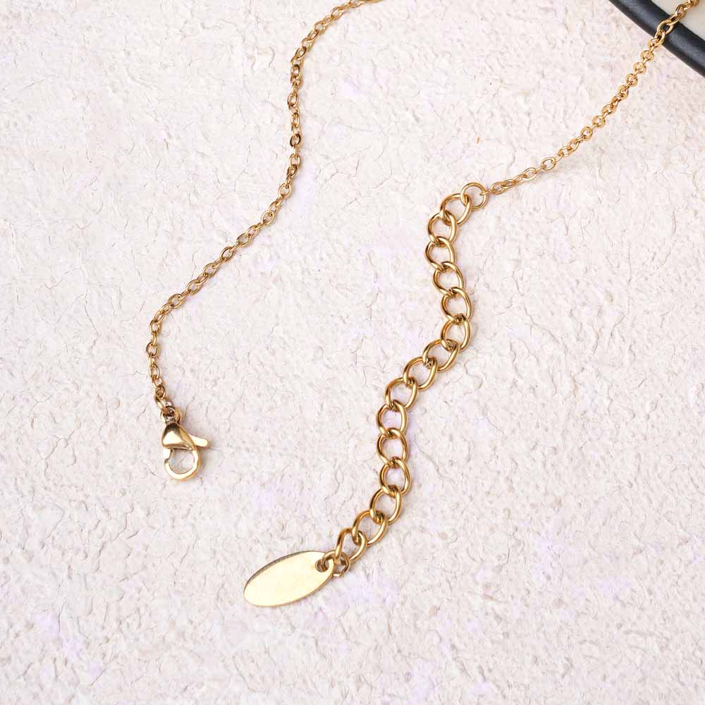 Triple Row Barrel Necklace