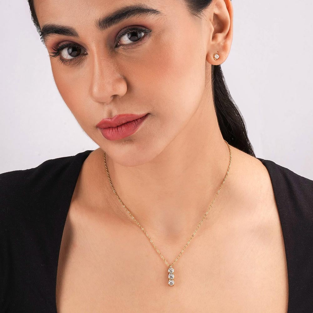 Triple Row Barrel Necklace