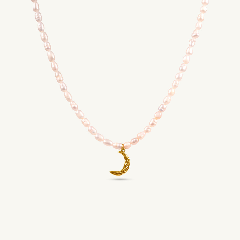 Pearl Beaded Necklace with Curved Horn Pendant