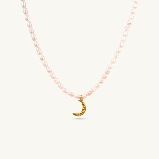 Pearl Beaded Necklace with Curved Horn Pendant