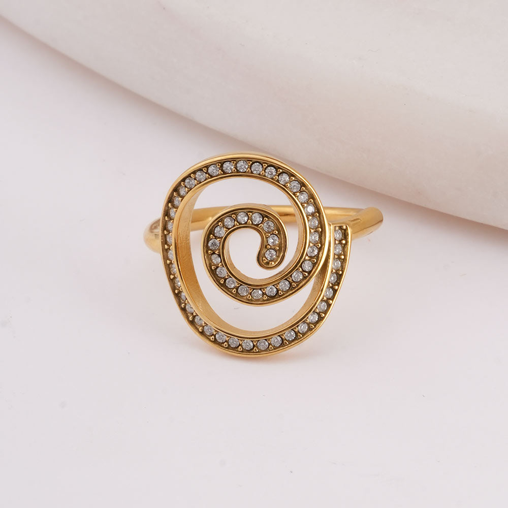Triple Spiral Rings