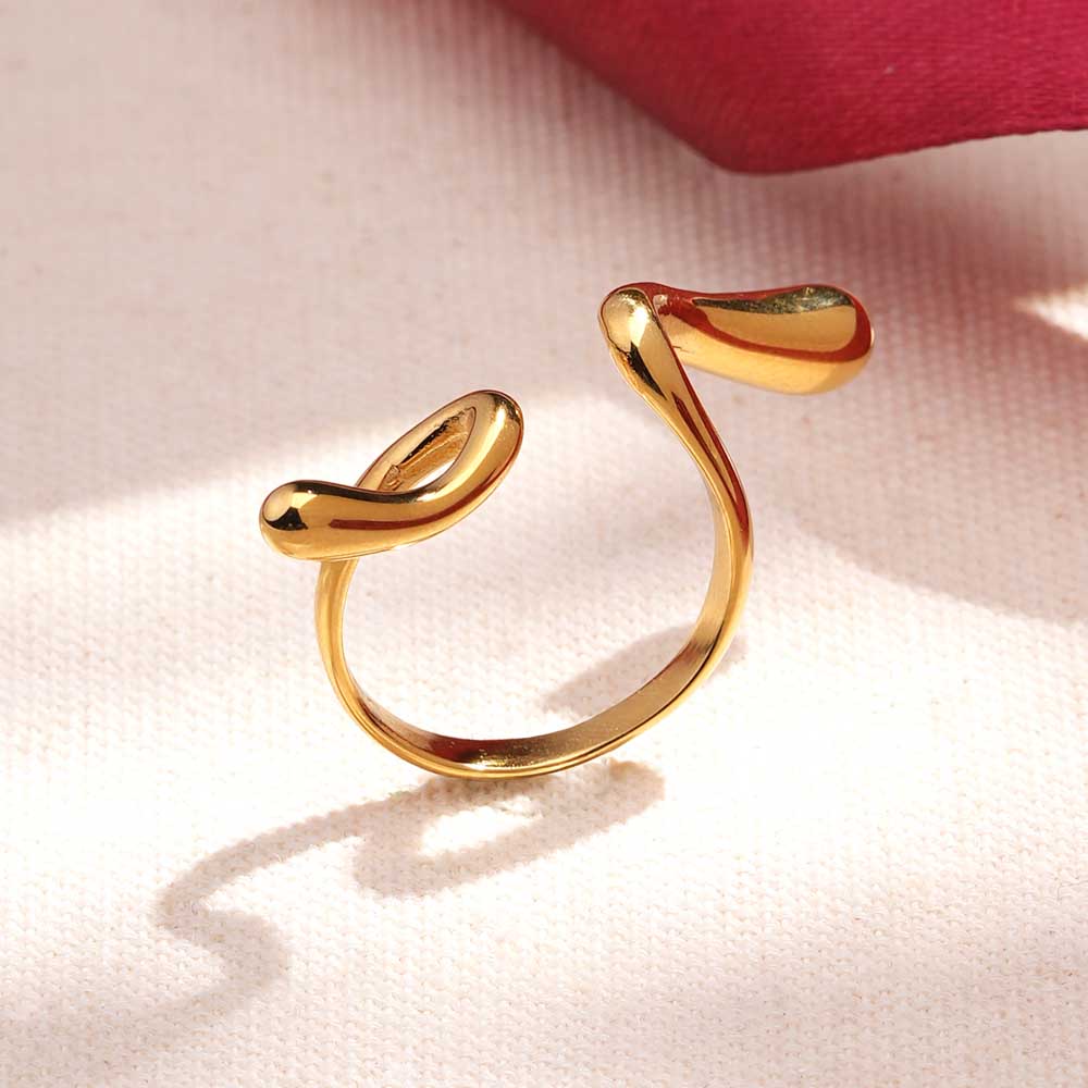 Wavy Spiral Open Band Ring