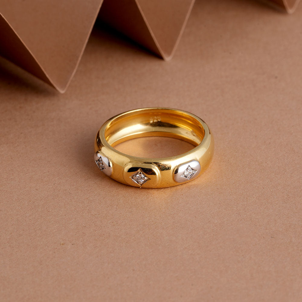 Tri Stars Signature Ring