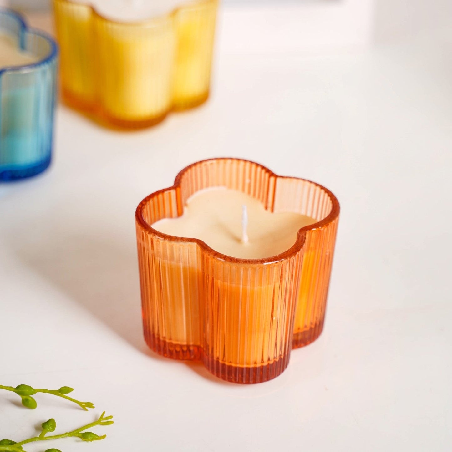 Scented Oasis Fragrant Lucky Leaf Candle Set Of 4