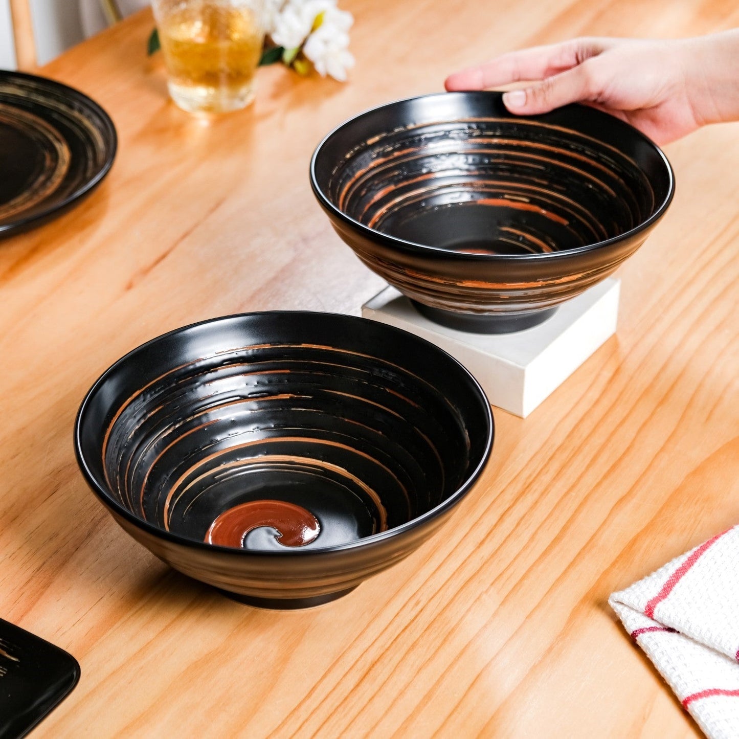 Exotic Serving Bowl Set Of 2 1200ml