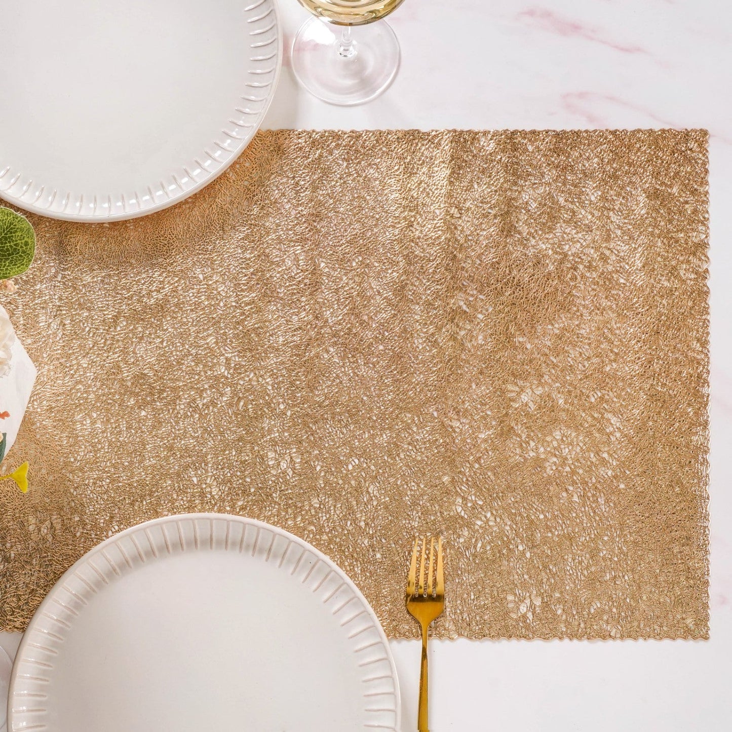 Glam Table Runner Gold 183x37cm