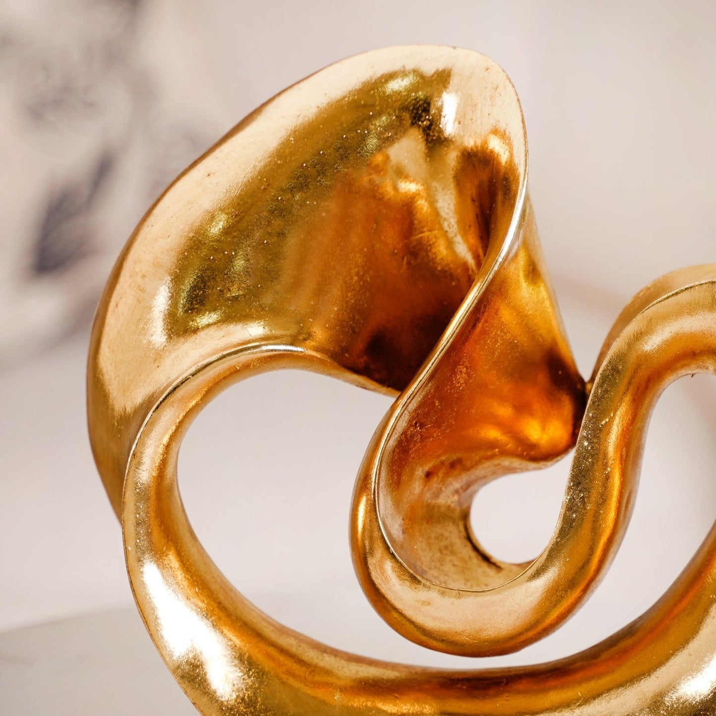 Abstract Fluid Accent Showpiece Gold