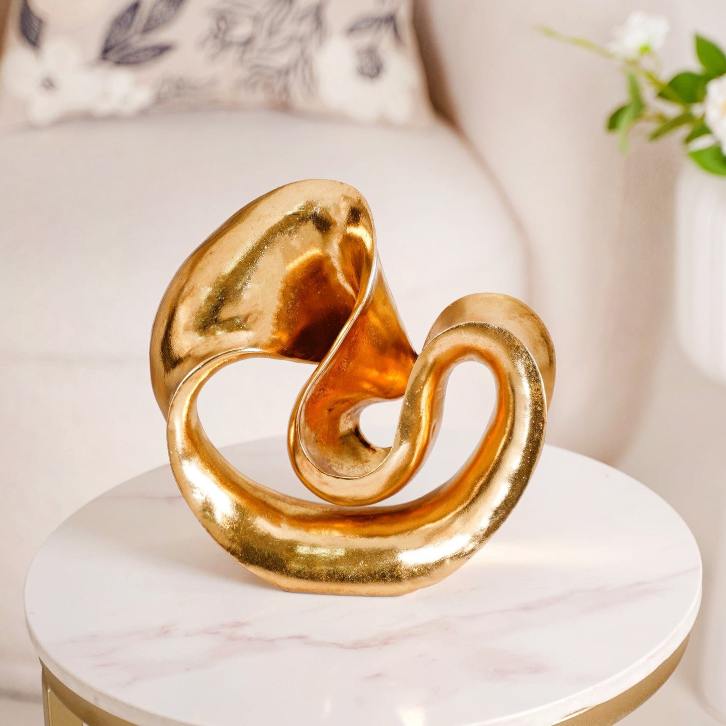 Abstract Fluid Accent Showpiece Gold