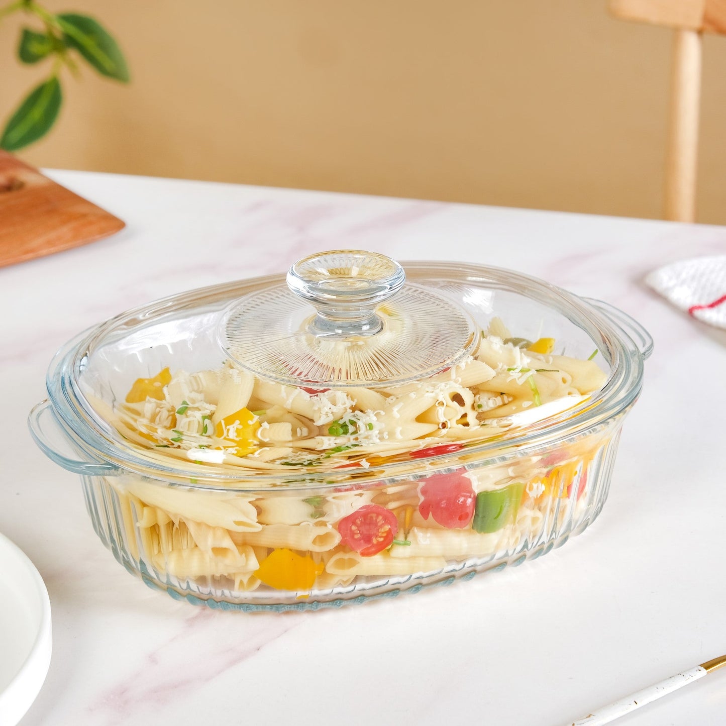 Fluted Glass Casserole Dish With Lid 1600ml