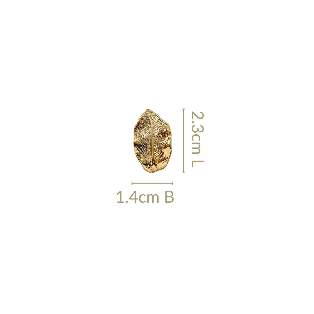 Foliage Stud Earrings Gold