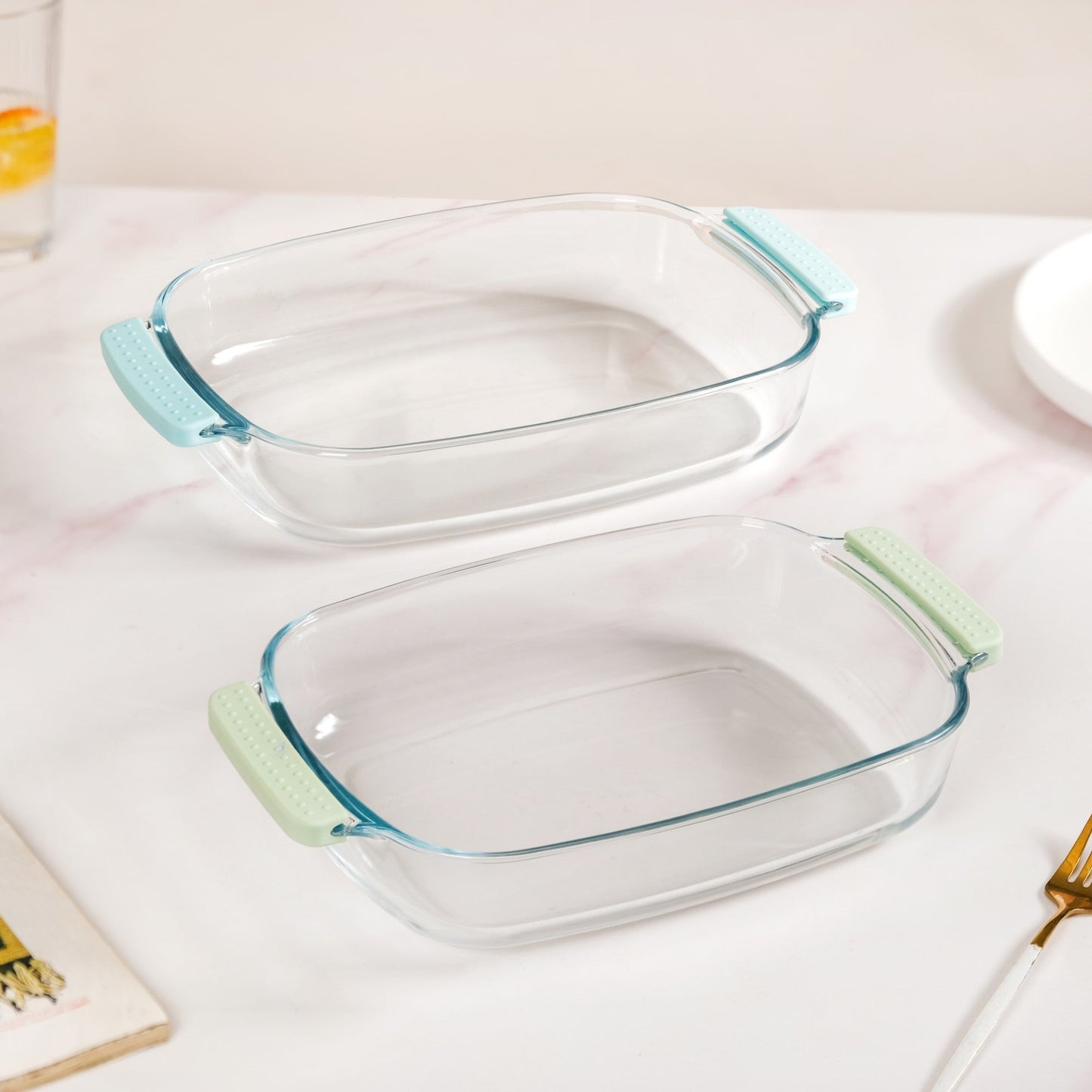 Glass Baking Dish with Heat Protectant Silicone Grips Set of 2