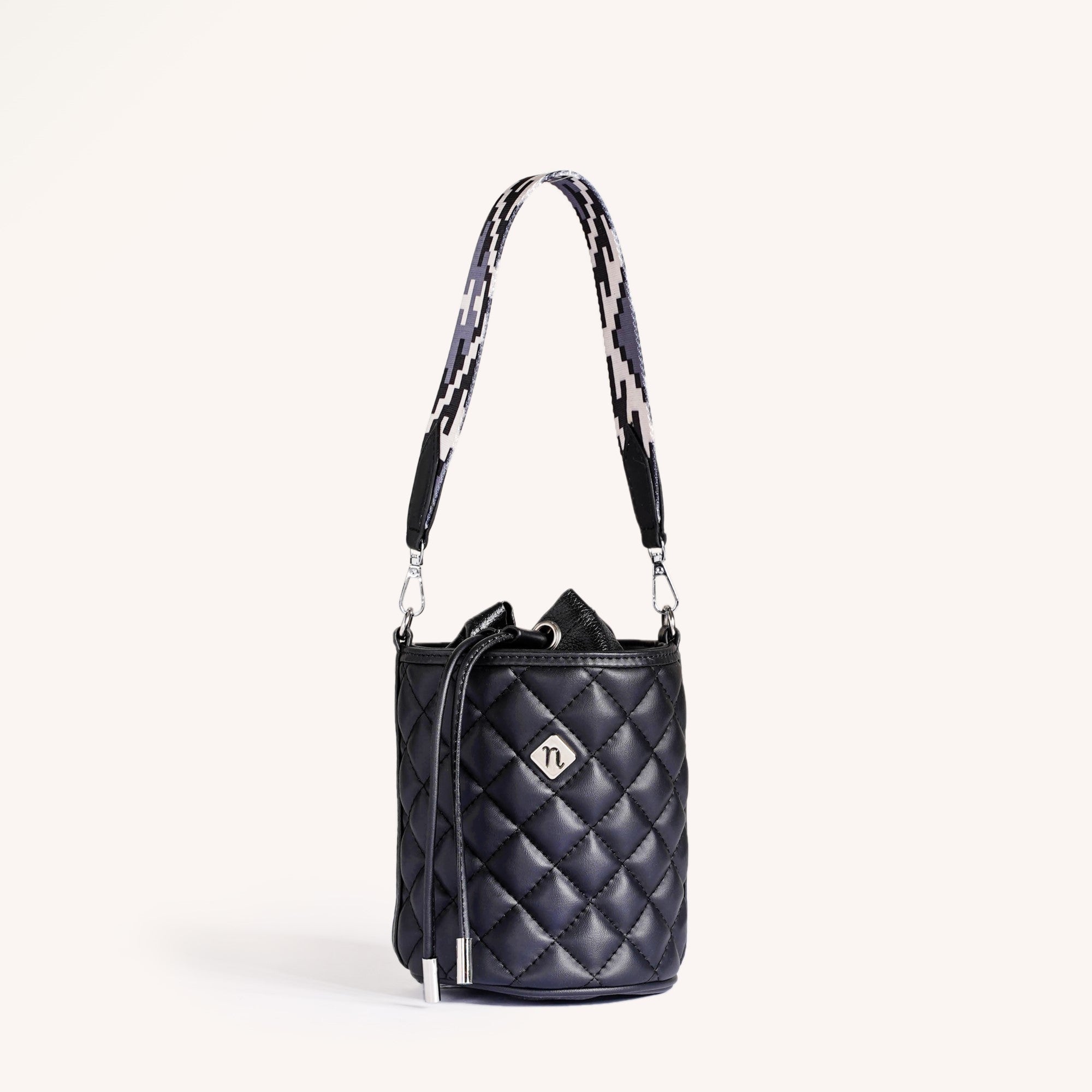 Quilted Bucket Bag Black